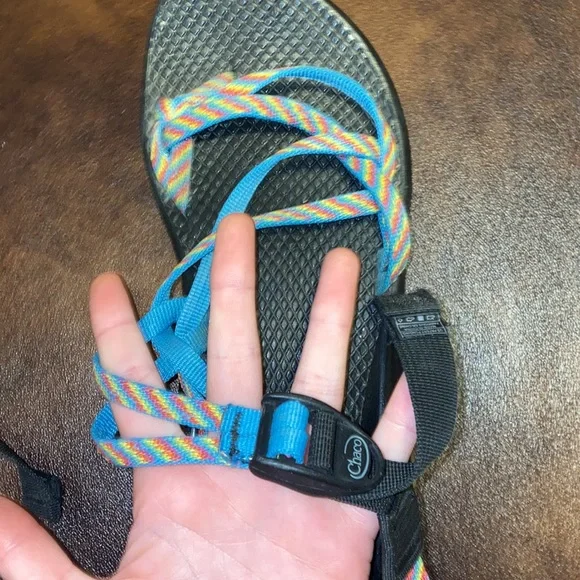 🌙Adorable rainbow Chacos! - Picture 4 of 6